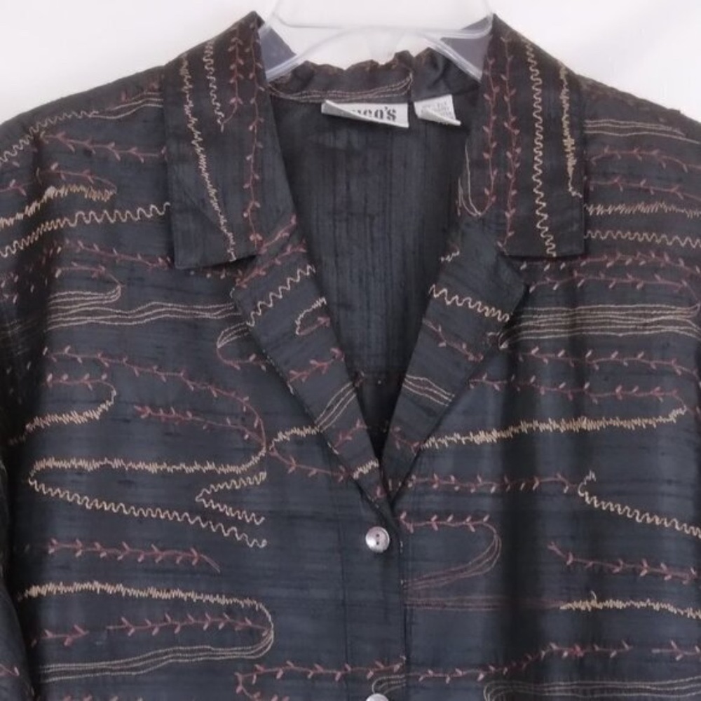 Chico's Design brown embroidered Button-Up jacket blouse 100% silk Size 2 - Picture 2 of 12